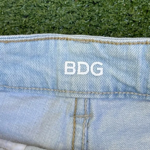 BDG super high rise foxy button shorts size 25 Preowned casual summer vacation - Picture 4 of 8
